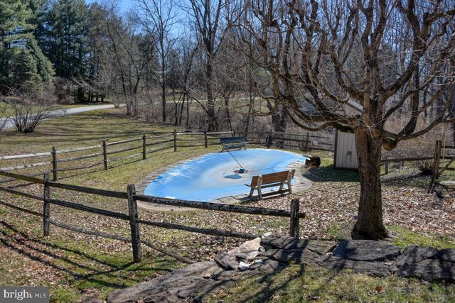 650 SPRUCE DR, West Chester, PA 19382