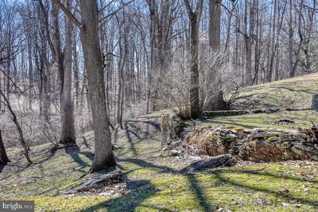 650 SPRUCE DR, West Chester, PA 19382