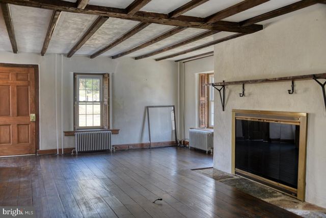 650 SPRUCE DR, West Chester, PA 19382