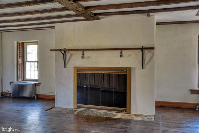 650 SPRUCE DR, West Chester, PA 19382