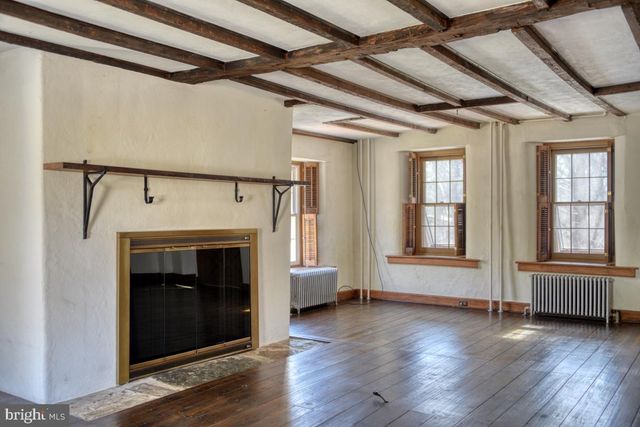 650 SPRUCE DR, West Chester, PA 19382