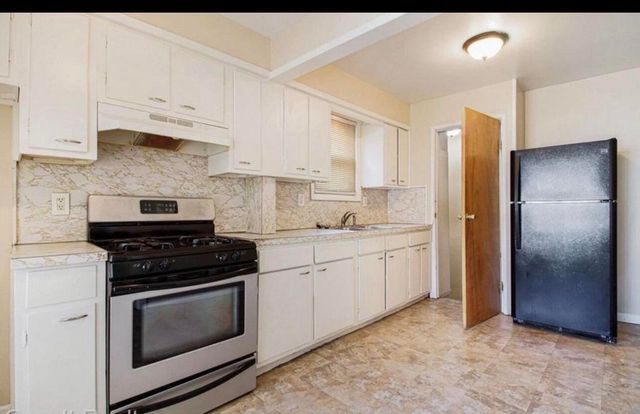 7291 Faust Avenue, Detroit City, MI 48228