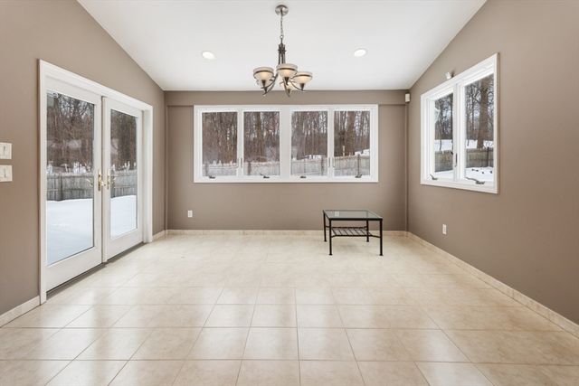 14 Raylen Avenue, Peabody, MA 01960