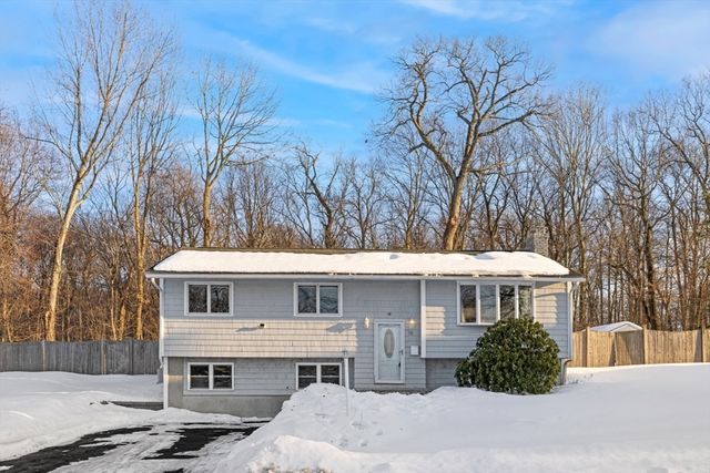 14 Raylen Avenue, Peabody, MA 01960