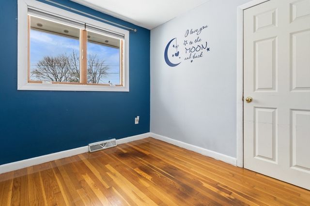 14 Raylen Avenue, Peabody, MA 01960