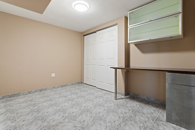 14 Raylen Avenue, Peabody, MA 01960