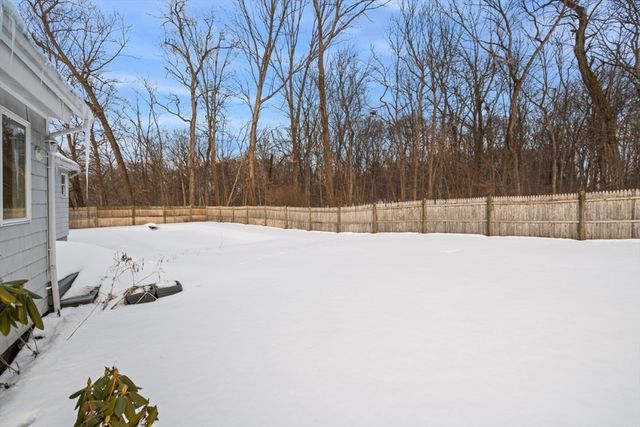 14 Raylen Avenue, Peabody, MA 01960