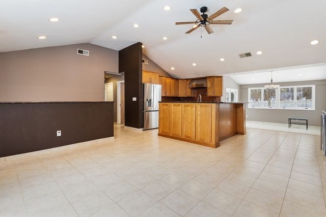 14 Raylen Avenue, Peabody, MA 01960