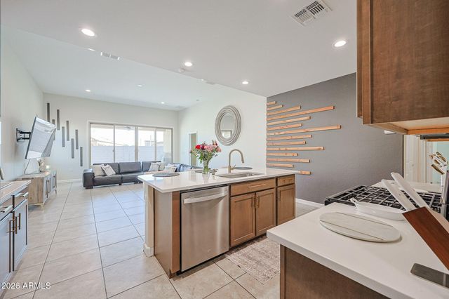 30123 W INDIANOLA Avenue, Buckeye, AZ 85396