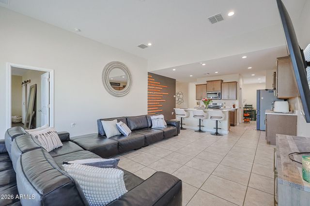30123 W INDIANOLA Avenue, Buckeye, AZ 85396