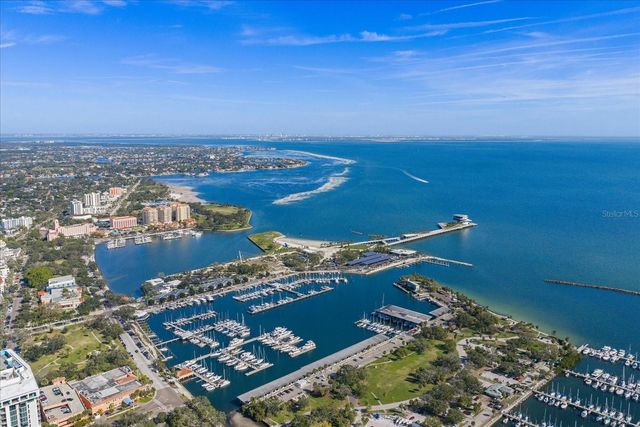 4838 PARADISE WAY S, St Petersburg, FL 33705