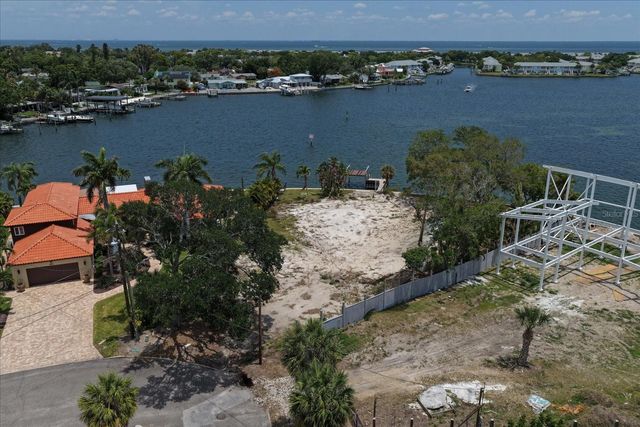 4838 PARADISE WAY S, St Petersburg, FL 33705