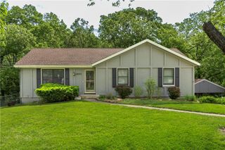 19005 Lowell Avenue, Stilwell, KS 66085