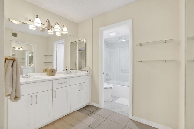 2800 N 46th Avenue A302, Hollywood, FL 33021