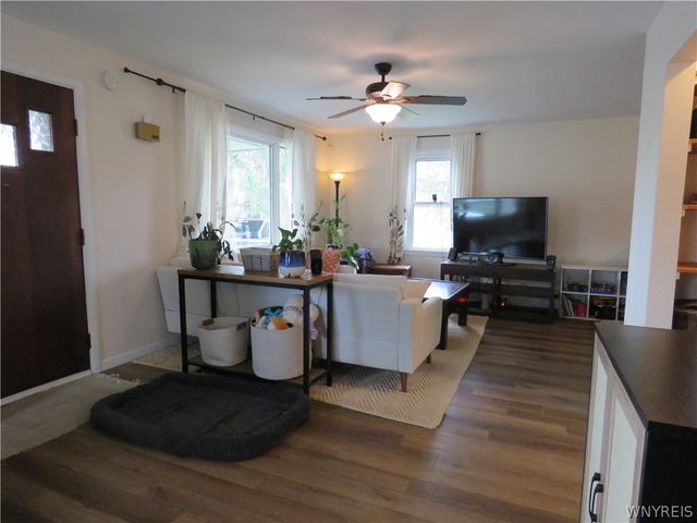8752 Donahue Road, Batavia, NY 14020