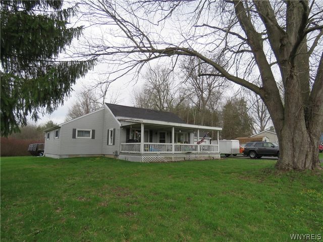 8752 Donahue Road, Batavia, NY 14020