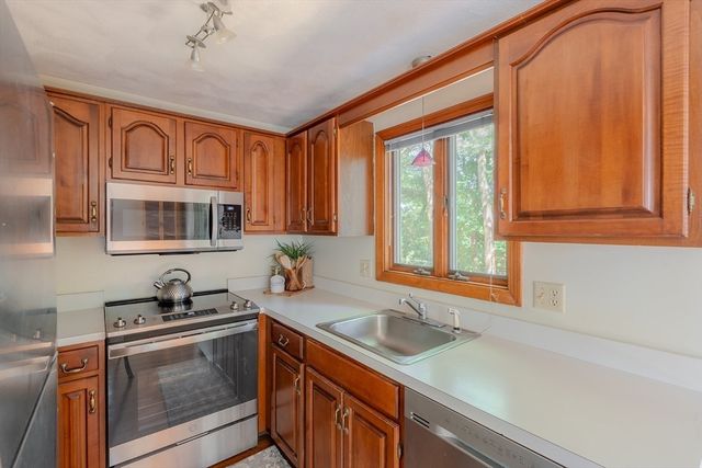 506 Reynolds Dr 506, Saugus, MA 01906