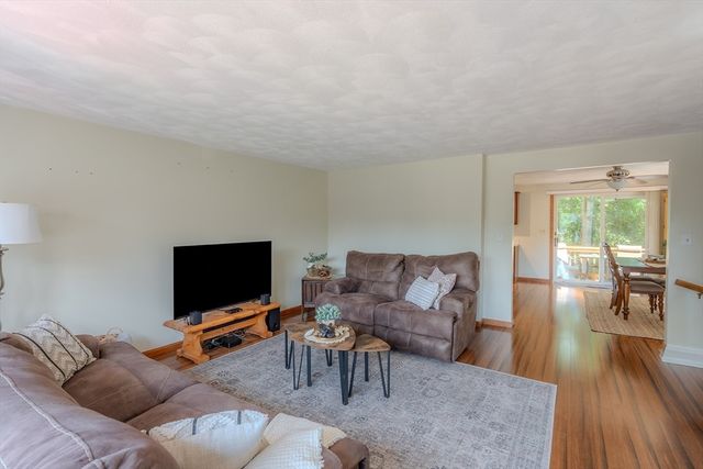 506 Reynolds Dr 506, Saugus, MA 01906
