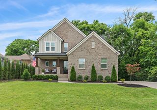 1003 Autumn Ridge Ct, Spring Hill, TN 37174