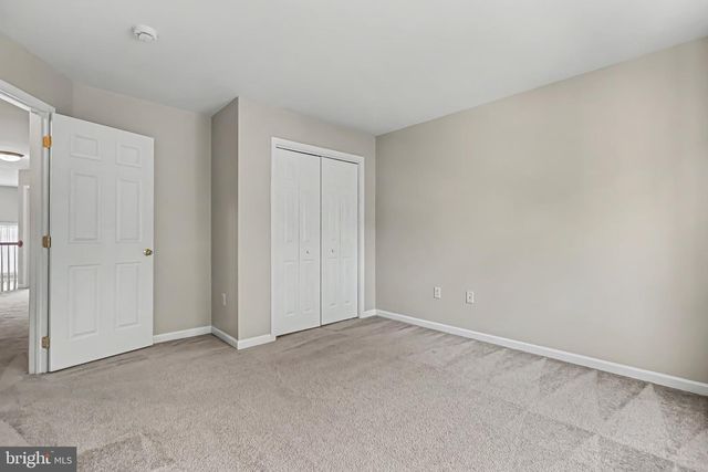 1247 CROSS CREEK DR, Mechanicsburg, PA 17050