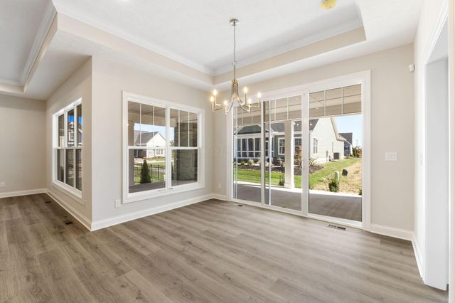 4275 Flamingo Drive, Lewis Center, OH 43035