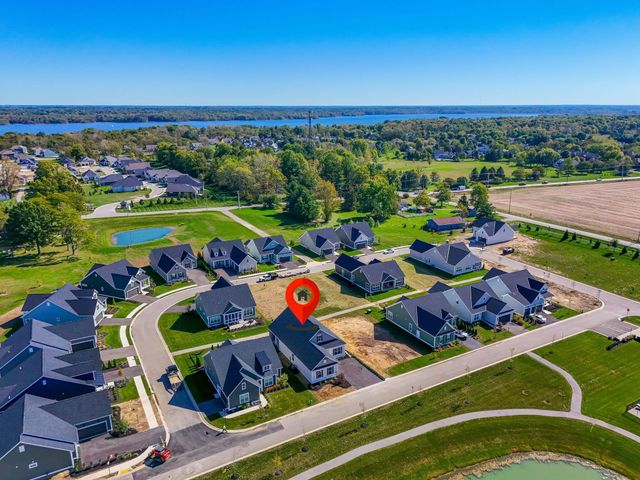 4275 Flamingo Drive, Lewis Center, OH 43035