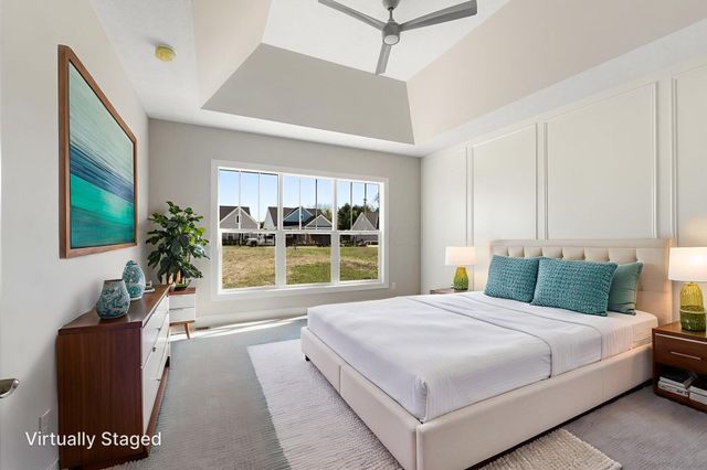 4275 Flamingo Drive, Lewis Center, OH 43035