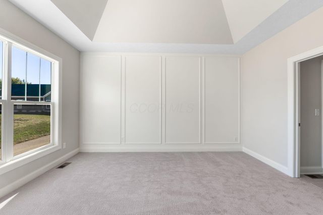 4275 Flamingo Drive, Lewis Center, OH 43035