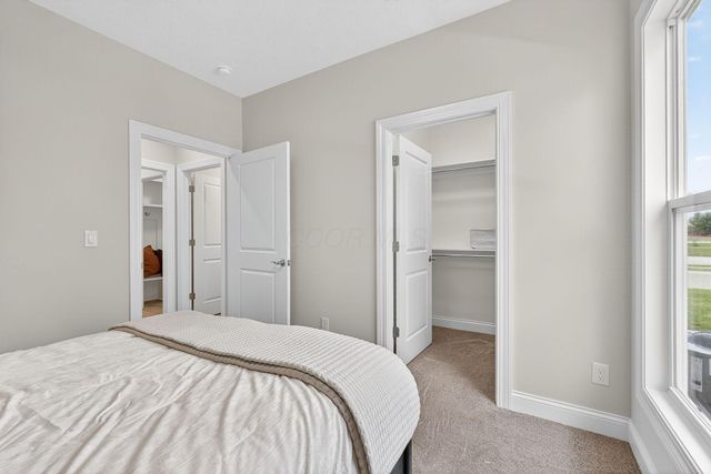 4275 Flamingo Drive, Lewis Center, OH 43035