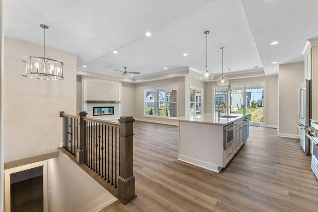 4275 Flamingo Drive, Lewis Center, OH 43035