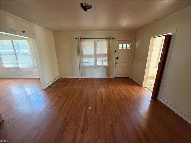 1017 Longstreet LN, Suffolk, VA 23437