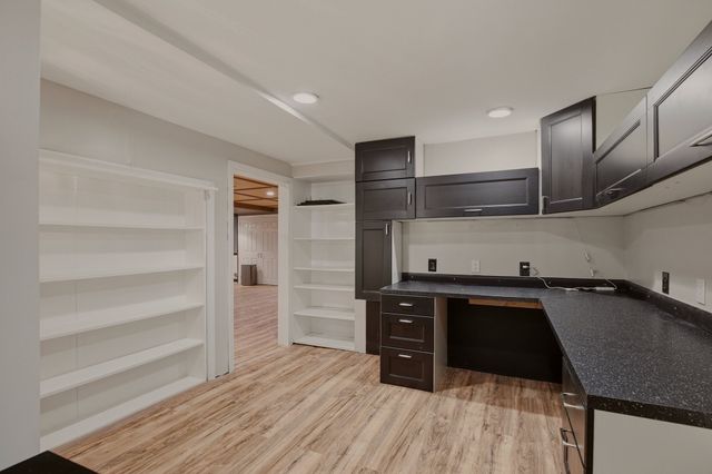 33 Flores, Fall River, MA 02721