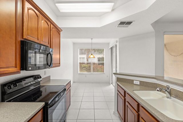 409 HILGARD COVE 106, Sanford, FL 32771