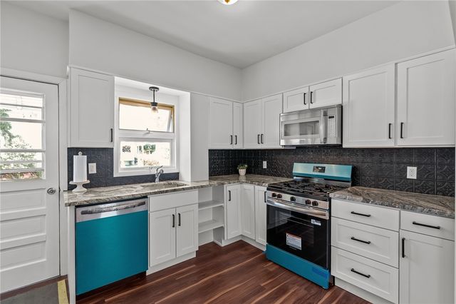 45 Smith Street, East Providence, RI 02915