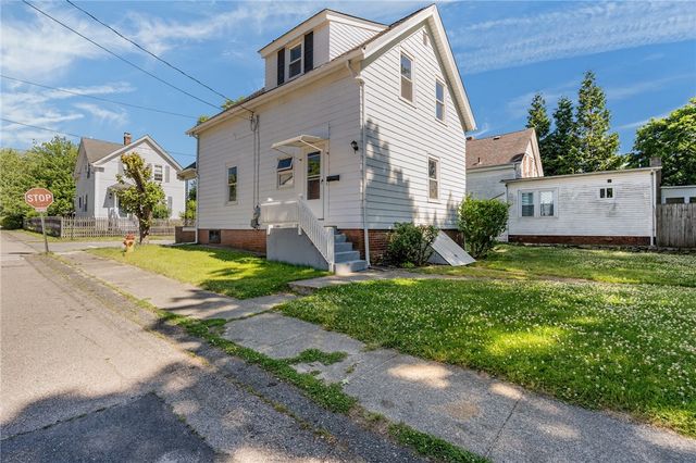 45 Smith Street, East Providence, RI 02915
