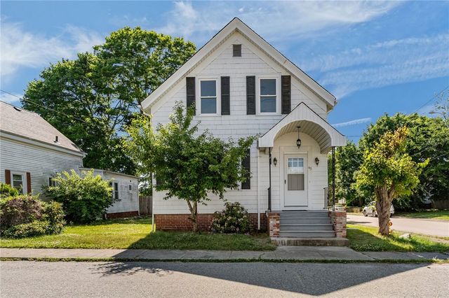 45 Smith Street, East Providence, RI 02915