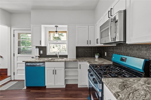 45 Smith Street, East Providence, RI 02915