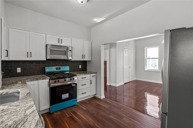 45 Smith Street, East Providence, RI 02915