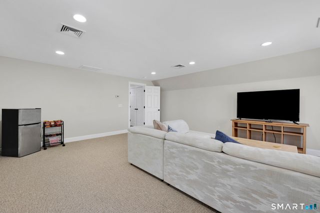 147 Coventry Road, Mansfield, CT 06250