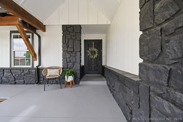 1712 N Firewood Avenue, Broken Arrow, OK 74012