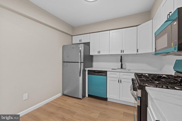 5404 HAWTHORNE ST, Philadelphia, PA 19124