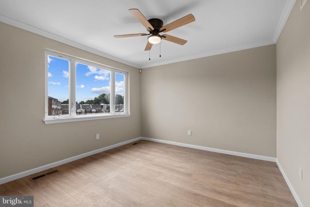 5404 HAWTHORNE ST, Philadelphia, PA 19124