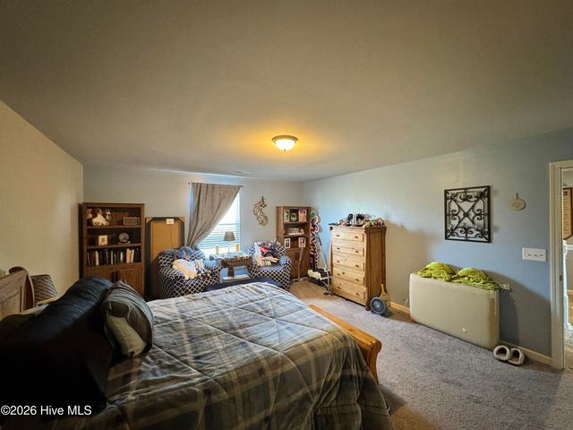 838 Ashbury Lane, Ayden, NC 28513