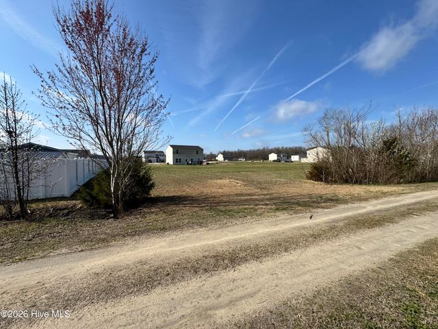 838 Ashbury Lane, Ayden, NC 28513