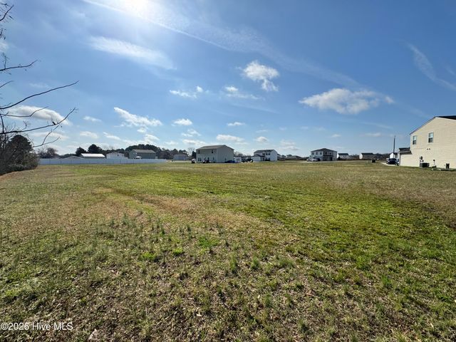 838 Ashbury Lane, Ayden, NC 28513