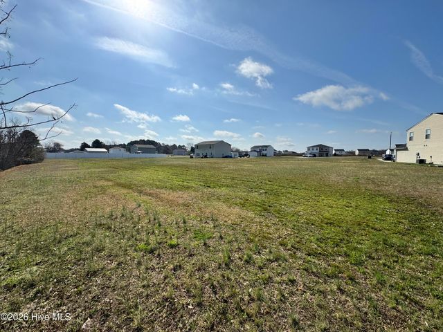 838 Ashbury Lane, Ayden, NC 28513