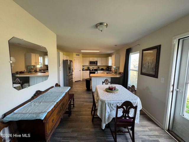 838 Ashbury Lane, Ayden, NC 28513