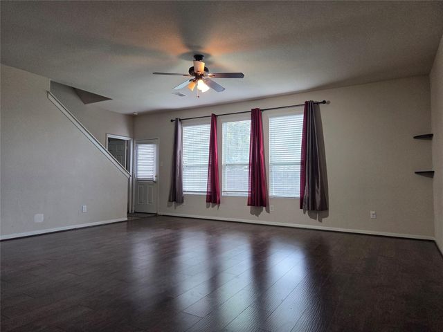 19114 Clevera Walk Lane, Houston, TX 77084