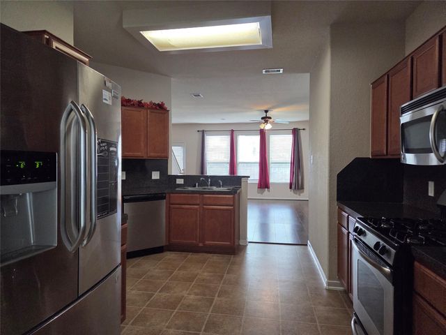 19114 Clevera Walk Lane, Houston, TX 77084