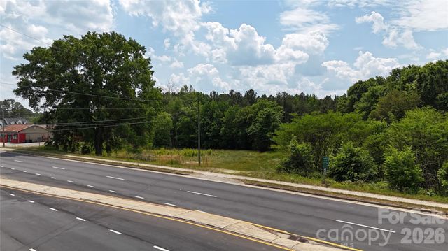 2575 Statesville Boulevard, Salisbury, NC 28147